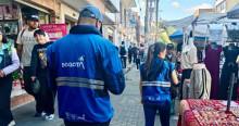 Foto dr gestores sociales del IPES en operativos de control de espacio público en Bogotá.