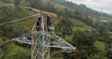 Foto que muestra trabajadores de Enel Colombia 