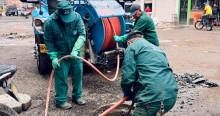 Foto que muestra trabajadores del Acueducto de Bogotá