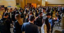 Foto de la feria de empleo liderada por Invest in Bogotá.
