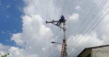 Foto que muestra trabajadores de Enel Colombia 