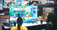Foto de emprendedores Bogotá presentes en Comic Con en Corferias.