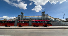 Foto de un bus de TransMilenio