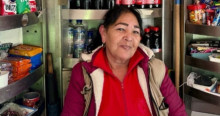 Foto de Bertha Revelo beneficiaria de los quioscos del IPES en Bogotá.