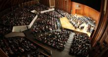 Imagen de Filarmónica de Bogotá en el Auditorio León de Greiff de la Universidad Nacional de Colombia.