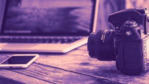 Cámara, computador y celular