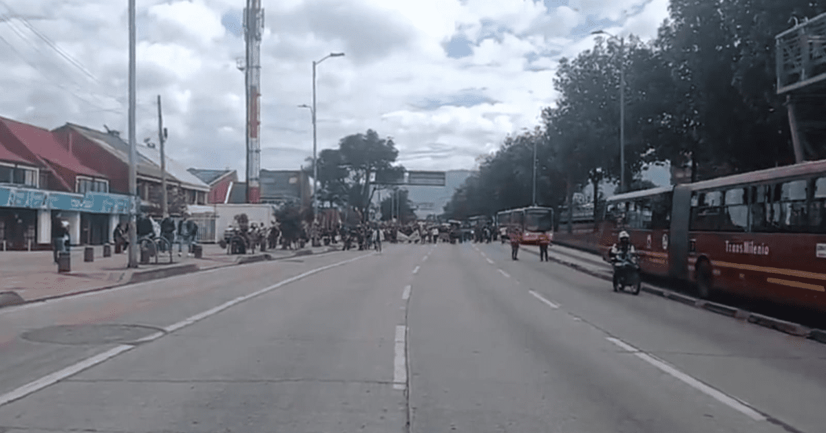 Imagen de la NQS en plena protesta