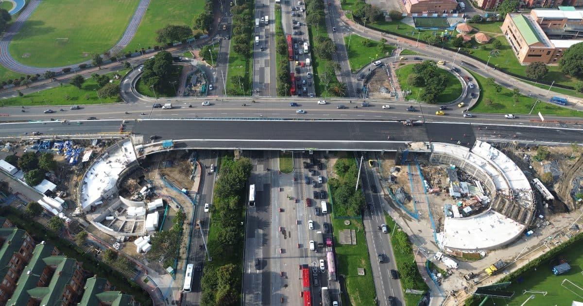 Foto de puente de la autopista Norte 