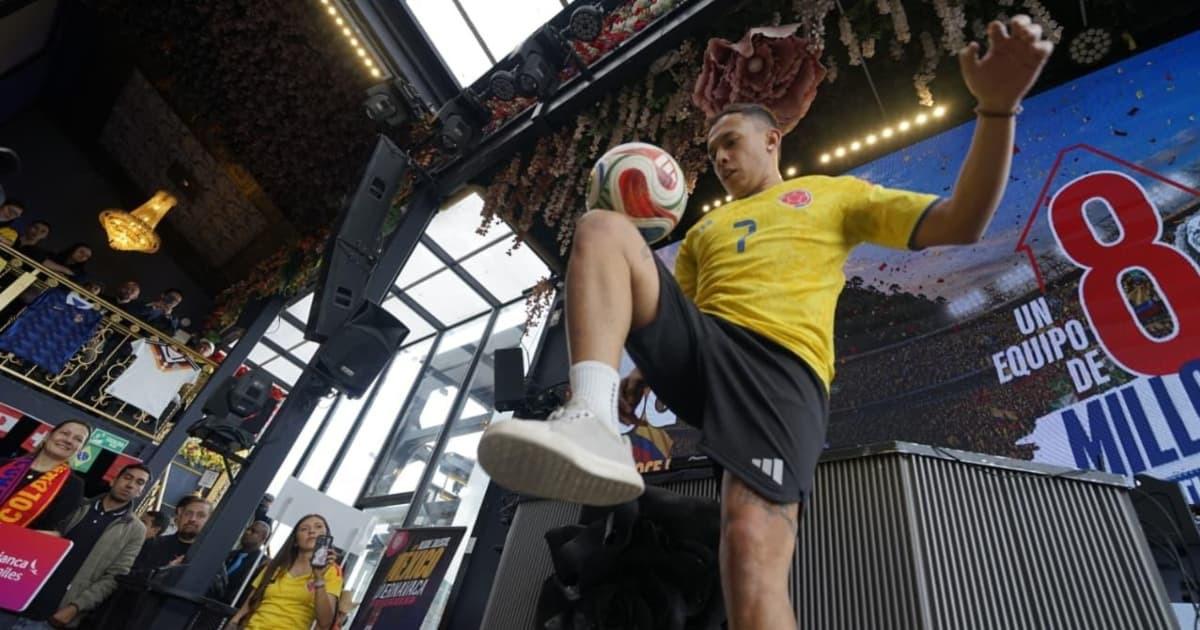 Foto del lanzamiento de laoferta turística para el Mundial de Fútbol 2026 de Bogotá.
