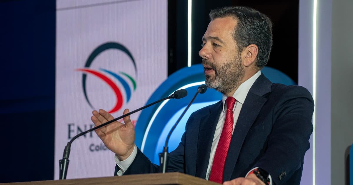 Foto del alcalde Carlos Fernando Galán en el congreso de Acolgen 2026 en Bogotá.