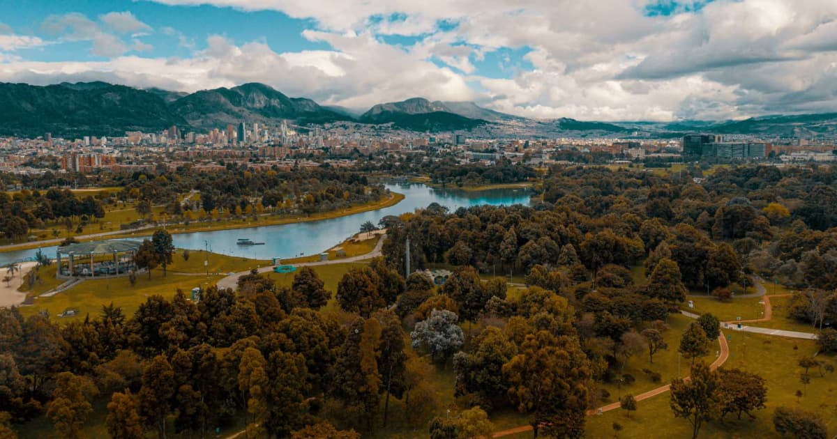 Foto aérea del parque Simón Bolívar de Bogotá.