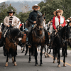 Imagen de varias personas en una cabalgata en Sumapaz