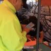 Foto del operativo a centros comerciales y puestos de ventas informales en Bogotá.