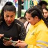 Foto de atención a beneficiarios de Ingreso Mínimo Garantizado en Bogotá.