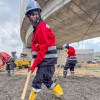 Foto de unas personas en una obra de Bogotá 