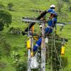 Foto que muestra trabajadores de Enel Colombia 