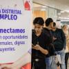 Foto de bogotanos y bogotanas accediendo a servicios de la Agencia Distrital de Empleo.
