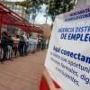 Foto de bogotanos y bogotanas accediendo a servicios de la Agencia Distrital de Empleo.
