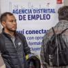 Foto de bogotanos y bogotanas accediendo a servicios de la Agencia Distrital de Empleo.