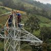 Foto que muestra trabajadores de Enel Colombia 