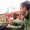 Foto de la visita del alcalde Carlos Fernando Galán al barrio Brasil y diálogo con comunidades.