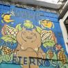 Foto de un mural de la casa donde funciona LaK-Zona, en el centro de Bogotá.