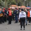 Foto de gestores de diálogo acompañando marchas y manifestaciones por las calles de Bogotá.