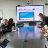Foto de funcionarios del sector salud en una reunión 