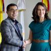 Alfred Ballesteros, director CAR Cundinamarca y Adriana Soto, secretaria de Ambiente