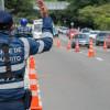 Foto de una agente de tránsito 