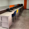 Imagen de la sala de cómputo con los nuevos computadores