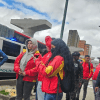 Foto de funcionarios del Distrito en operativo de seguridad