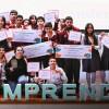 Foto que muestra estudiantes reunidos