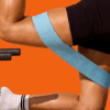 Imagen de las piernas de una mujer practicando pilates.