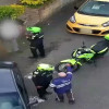 Foto del operativo de la Policía que frustró el robo de carro cargado con mercancía en Molinos, al sur de Bogotá.