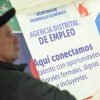 Foto de bogotanos y bogotanas accediendo a servicios de la Agencia Distrital de Empleo.