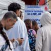 Foto de bogotanos y bogotanas accediendo a servicios de la Agencia Distrital de Empleo.