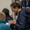 Foto de bogotanos y bogotanas accediendo a servicios de la Agencia Distrital de Empleo en Bogotá.
