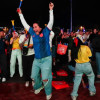 Aficionados celebran partido de Colombia en fanzone de Bogotá con banderas y vuvuzelas