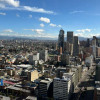 Foto panorámica de Bogotá que muestra edificios y árboles 