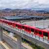 Foto de un tren de la Línea 1 del Metro de Bogotá.