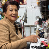 Foto de Amparo Vargas beneficiaria Punto Comercial IPES en Bogotá.