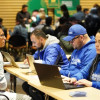 Foto de bogotanos y bogotanas accediendo a servicios de la Agencia Distrital de Empleo.