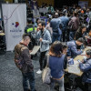 Foto de una feria de empleo en Bogotá.