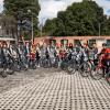 Participantes de Miss Mundo Colombia realizan recorrido en bicicleta junto al IDRD durante jornada de promoción del bienestar, la actividad física y el liderazgo de las mujeres en Bogotá.