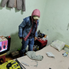 Imagen de un señor en una habitación de un pagadiario