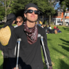 Jóven bogotano en un parque de la ciudad.