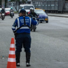 Foto de un agente de tránsito en una vía de Bogotá