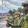 Soldados del Ejército Nacional en las vías de Cundinamarca