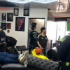 Foto de funcionarios del Distrito en operativo de seguridad